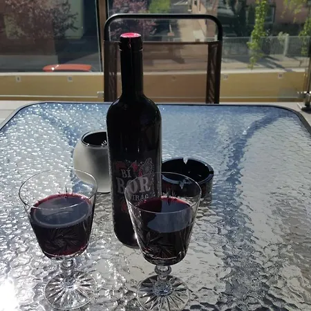 In - Balaton 38420 Siófok