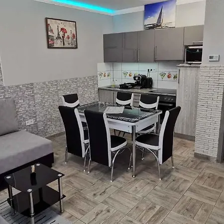 In - Balaton 38420 Apartamento Siófok